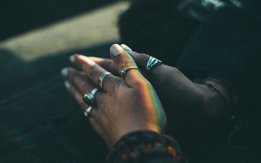 Day 26 – Pray Attention! You Can’t Afford to Miss God!